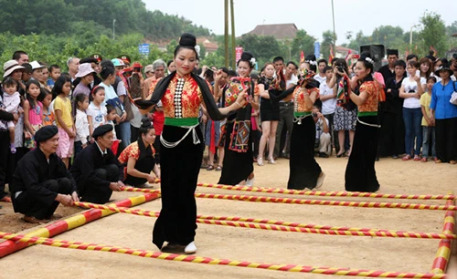 "Vui Tết độc lập" tại Làng Văn hóa - Du lịch các dân tộc Việt Nam 