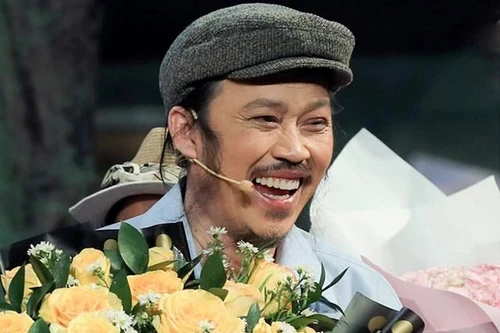 Vừa trở lại sân khấu, Hoài Linh giành HCV Liên hoan Kịch nói toàn quốc 2021