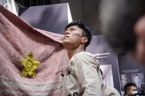 Nhớ về Ngày Giải phóng Thủ đô qua trưng bày “Sông Hồng cuộn sóng”