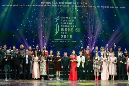 Vinh danh các nghệ sĩ tiêu biểu ngành nghệ thuật biểu diễn năm 2020 