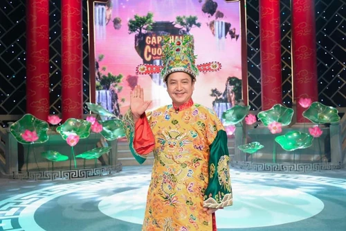 "Táo giao thông" Chí Trung đạo diễn vở hài kịch "Cái... ao làng"