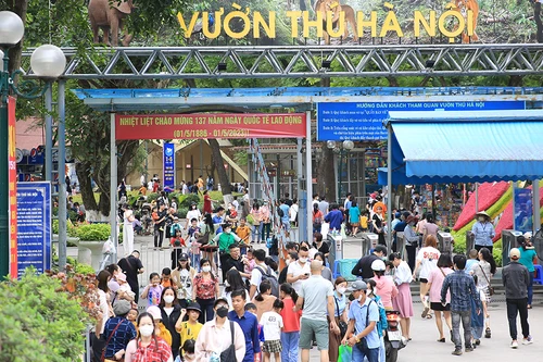 Du lịch Hà Nội bội thu dịp nghỉ lễ 30/4