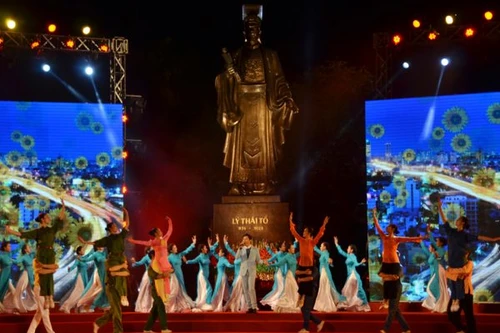 Hà Nội: Nhiều chương trình nghệ thuật kỷ niệm 50 năm thống nhất đất nước