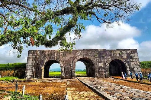 Sử dụng 745,6 tỷ đồng tu bổ Thành Nhà Hồ