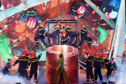 Các hoạt động văn hóa chào mừng 80 năm Ngày truyền thống lực lượng CAND