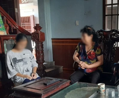 Chưa đủ 16 tuổi làm bạn cùng lớp mang thai có bị xử lý về hành vi hiếp dâm? 