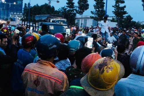 Livestream "chống tham nhũng" trên mạng xã hội: Chớ "quá mù ra mưa"