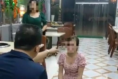 Vụ chủ quán nướng ép khách quỳ: Nếu nạn nhân rút đơn, vụ việc có bị đình chỉ?