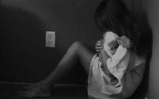 Từ nghi án nữ sinh 12 tuổi bị 2 thiếu niên hiếp dâm: Người dưới 16 tuổi phạm tội có bị phạt tù?