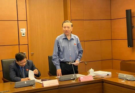 Bộ trưởng Tô Lâm: Luật lực lượng tham gia bảo vệ an ninh trật tự ở cơ sở không làm phát sinh thêm lực lượng mới