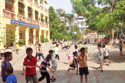 Đặt chỉ tiêu mỗi năm đạt 70 trường chuẩn quốc gia