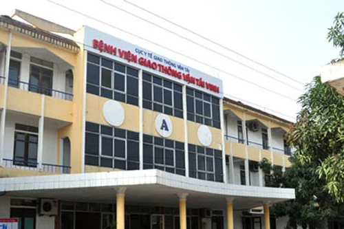 Bệnh viện công lập đầu tiên được cổ phần hóa: Người bệnh được hưởng lợi gì?