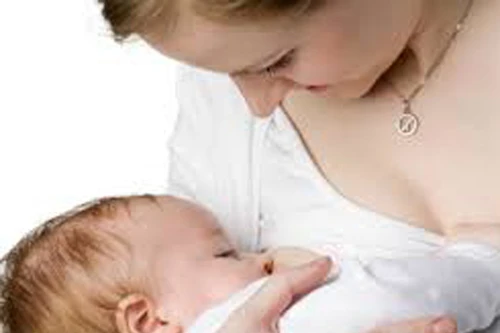 Sữa mẹ liên quan đến bệnh béo phì ở trẻ