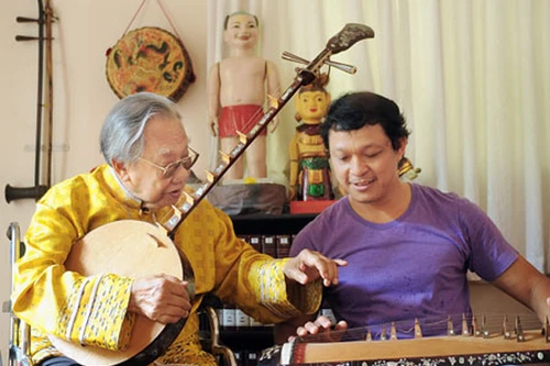 Nhiếp ảnh gia Nguyễn Á: Đi tìm những "bản đờn ca" cuộc đời