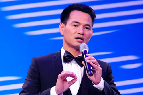 Danh hài Xuân Bắc làm Chủ nhiệm CLB Nghệ sĩ trẻ Việt Nam