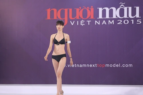 Bí quyết giữ eo thon da đẹp của các thí sinh nữ Vietnam’s Next Top Model 2015