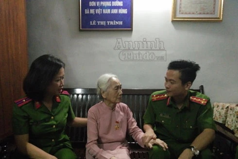 Đoàn thanh niên Phòng Cảnh sát PC&CC số 1 với các hoạt động "đền ơn, đáp nghĩa"