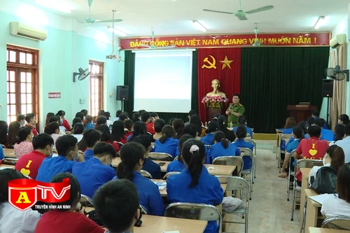 Nâng cao nhận thức cho thanh, thiếu niên về tác hại của ma túy 