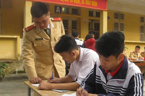 Giúp học sinh đăng ký xe thuận tiện hơn