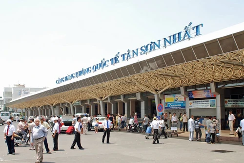 Hàng không lo tắc nghẽn dịp Tết