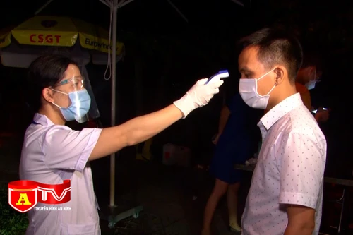 Một số giấy tờ cần thiết để qua các chốt kiểm dịch 