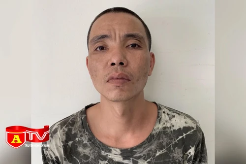 Cướp giật dây chuyền vàng bỏ chạy, gặp ngay cảnh sát