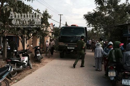 Nữ sinh lớp 12 bị ô tô chở đất cán tử vong