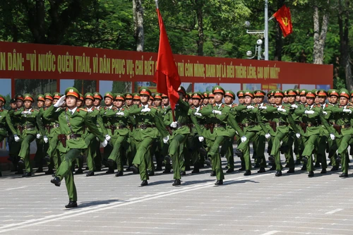 Gương mẫu đi đầu, giữ vững an ninh, trật tự, góp phần xây dựng Thủ đô “Văn hiến - Văn minh - Hiện đại”