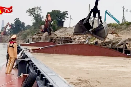 Xử lý nghiêm, buộc hạ tải các tàu thuyền vi phạm