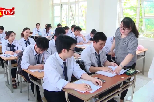 Thêm đối tượng học sinh được tuyển thẳng vào lớp 10