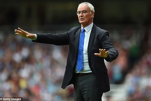  Claudio Ranieri treo thưởng bánh pizza nếu các học trò giữ sạch lưới