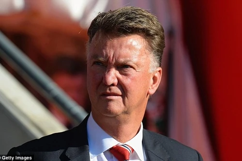 Van Gaal gây sốc khi nói về Martial 