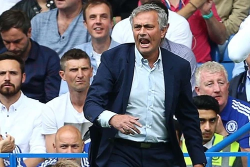Mourinho có thể bị "trảm" đầu tiên tại Premier League