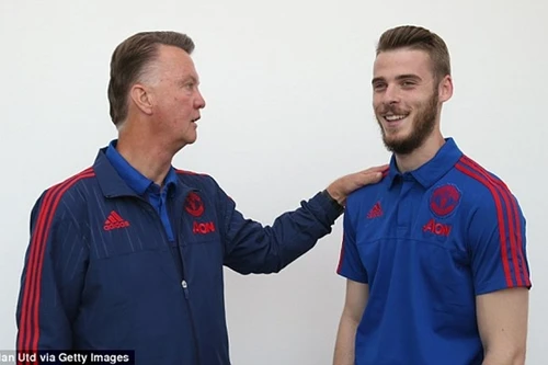 De Gea kiếm được bao nhiêu tiền từ bản hợp đồng mới?