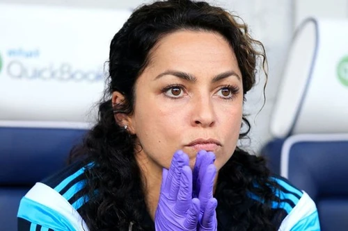 Nữ bác sỹ của Chelsea tính chuyện đưa Mourinho ra tòa