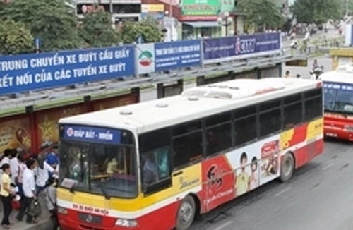 Tăng cường xe buýt cho kỳ thi đại học