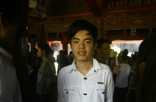 Gặp một sĩ tử tại Văn Miếu