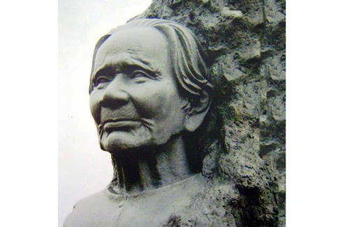 Dâng ngàn lời cám ơn!