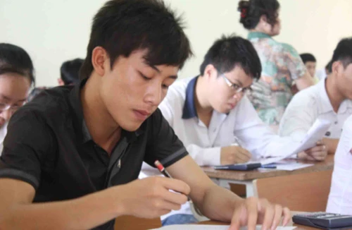 Tỷ lệ thí sinh đăng ký dự thi cao