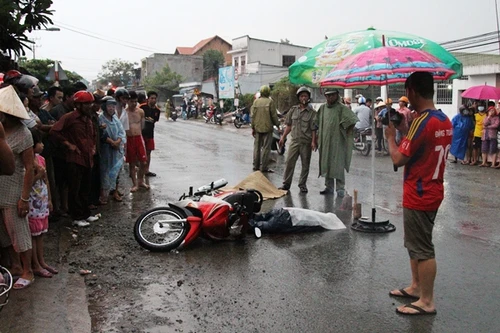 Người phụ nữ bị container cán chết trong lúc đi làm về