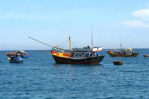 Tàu thăm dò dầu khí của Trung Quốc đã ra khỏi vùng biển Việt Nam