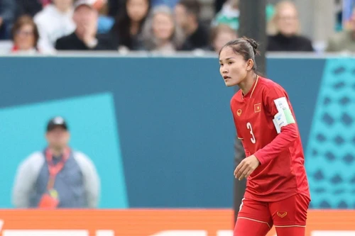 Trung vệ Chương Thị Kiều: "Tôi vẫn còn nhát bóng"