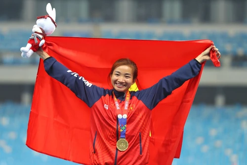 Lập kỳ tích SEA Games, Nguyễn Thị Oanh được tặng ô tô gần 1 tỷ đồng