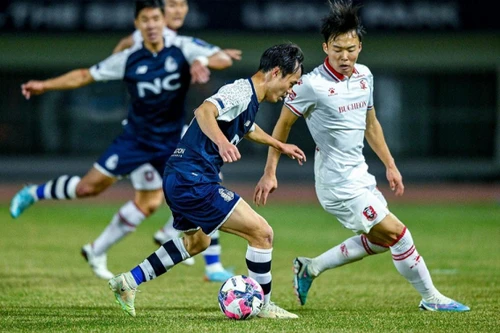 Văn Toàn chia tay CLB Hàn Quốc, về nước khoác áo Nam Định