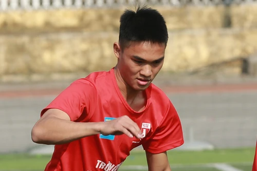 Cầu thủ dẫn đầu danh sách Vua phá lưới nói gì trước vòng bán kết?