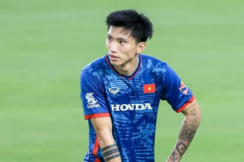 Đoàn Văn Hậu chấn thương, tuyển Việt Nam 'khủng hoảng' hậu vệ trái
