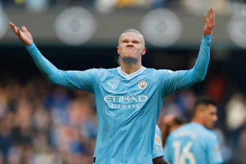 Haaland ghi 50 bàn nhanh nhất lịch sử Premier League
