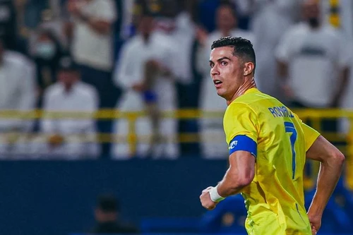 Ronaldo ghi bàn đầu tiên ở Champions League châu Á