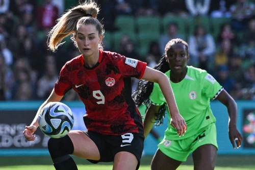 Tiền đạo xinh đẹp nhất thế giới 'tịt ngòi' trận ra quân World Cup 2023