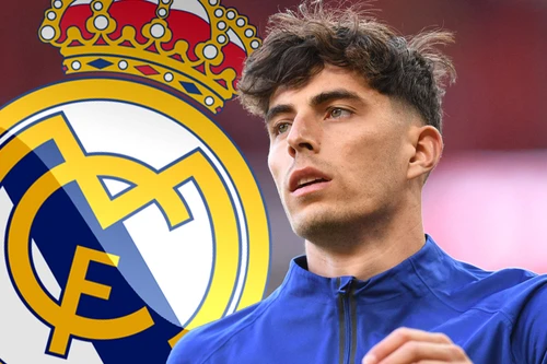 Real mua tiền đạo ghi 9 bàn cả mùa về thay Benzema